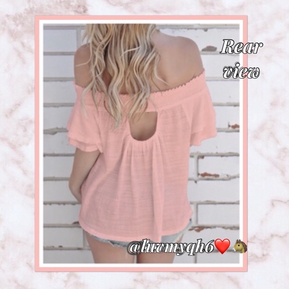 Off the Shoulder Top 🎉2X HP🎉 - Picture 2 of 4